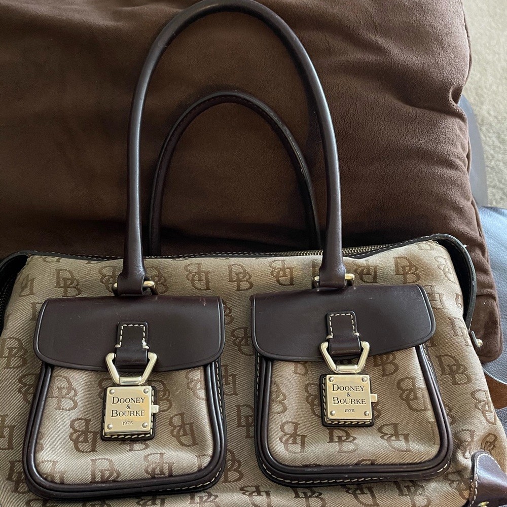 Dooney & Bourke canvas & leather bag used brown